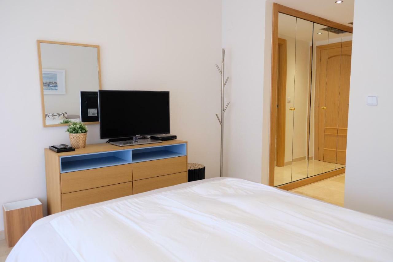 Luxury Modern Apartment With Terrace, Pool And Garage! Marbella Esterno foto